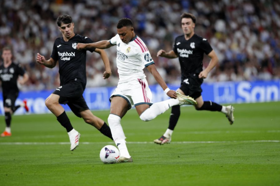 Real Madrid vs Real Sociedad (02:00 – 27/08)
